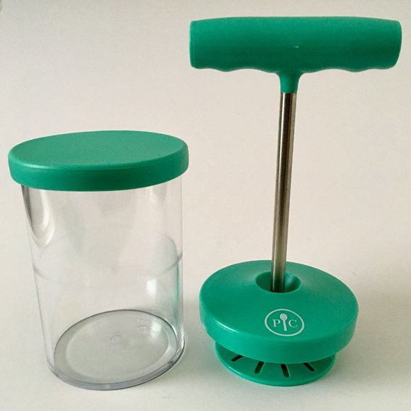 Pampered Chef Whipped Cream Maker and Milk Frother - Picture 3 of 6